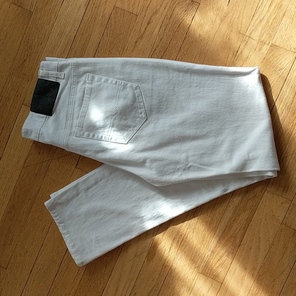 Vintage: women's white jeans